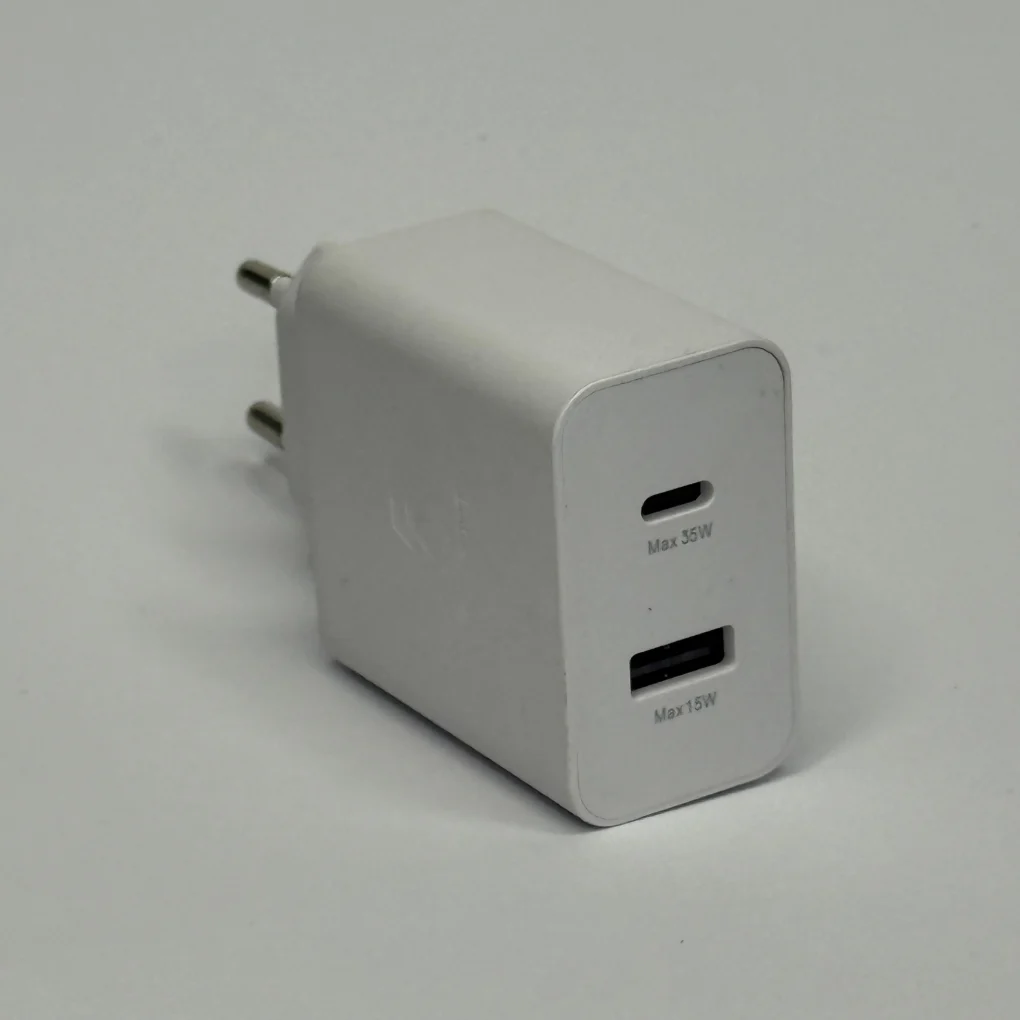 Adapter (35 W Duo Power Adapter)