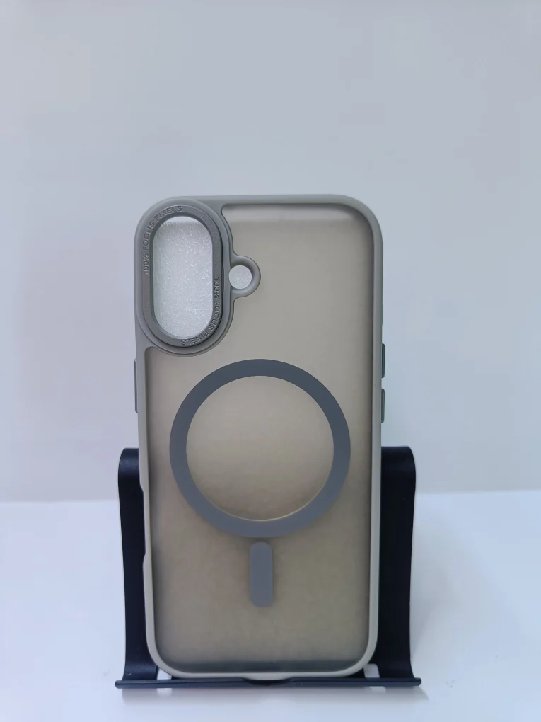 Maskica iPhone 17