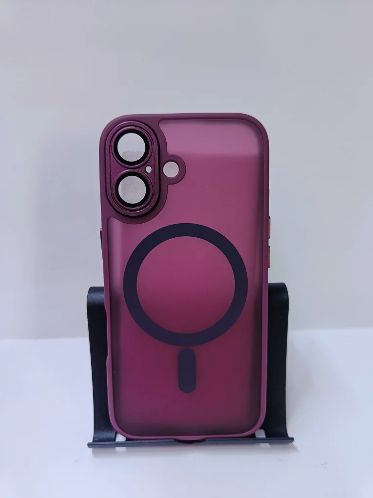 Maskica iPhone 16