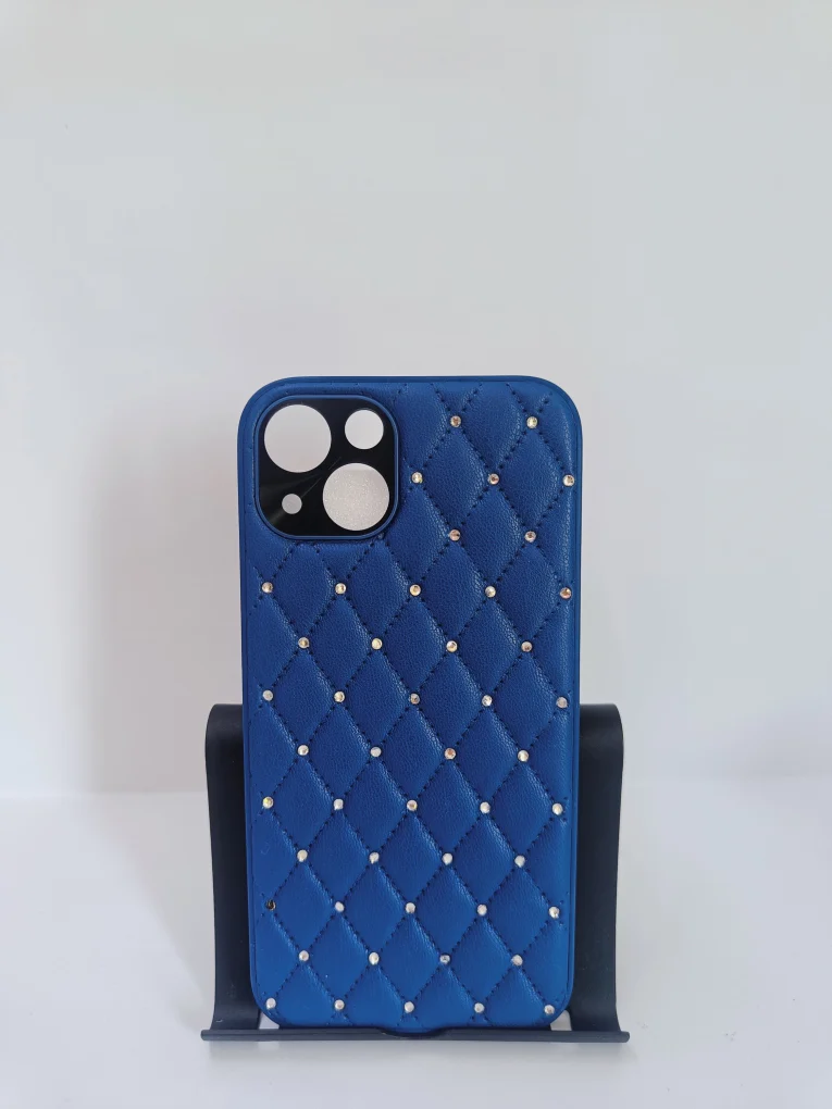 Maskica iPhone 13